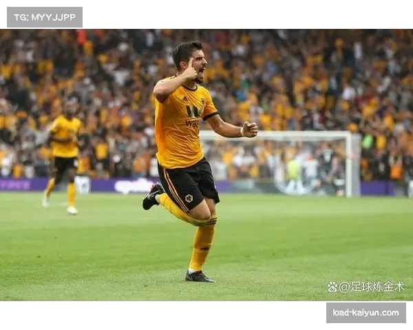 狼队变阵三后卫后抢分效率提升 佩雷拉战术调整见效